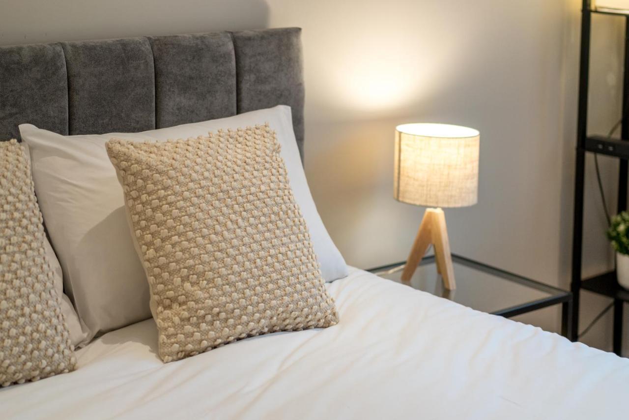 Westfield Apartment 2 Bedroom Near Notting Hill Лондон Екстер'єр фото