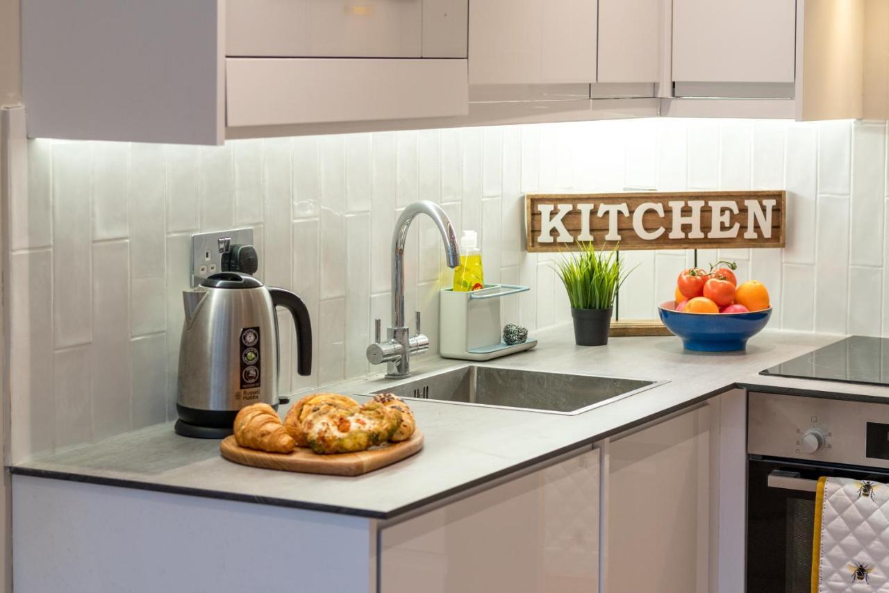 Westfield Apartment 2 Bedroom Near Notting Hill Лондон Екстер'єр фото